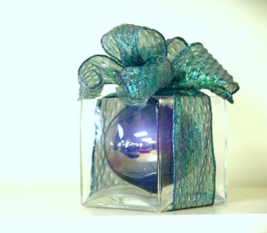 ORNAMENT.JPG