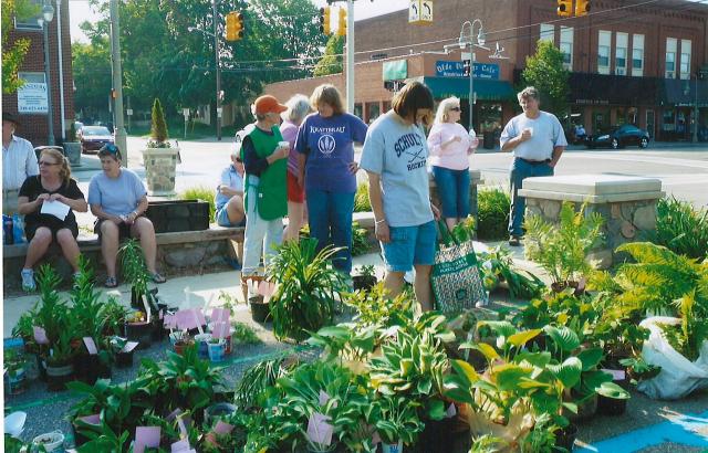 PERENNIAL_PLANT_EXCHANGE_2011.JPG